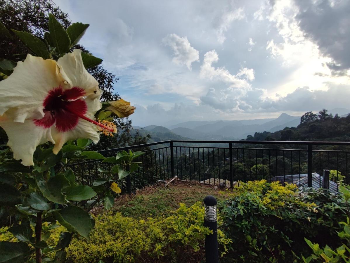 Munnar Tea Hills Resort - Mthr Екстер'єр фото