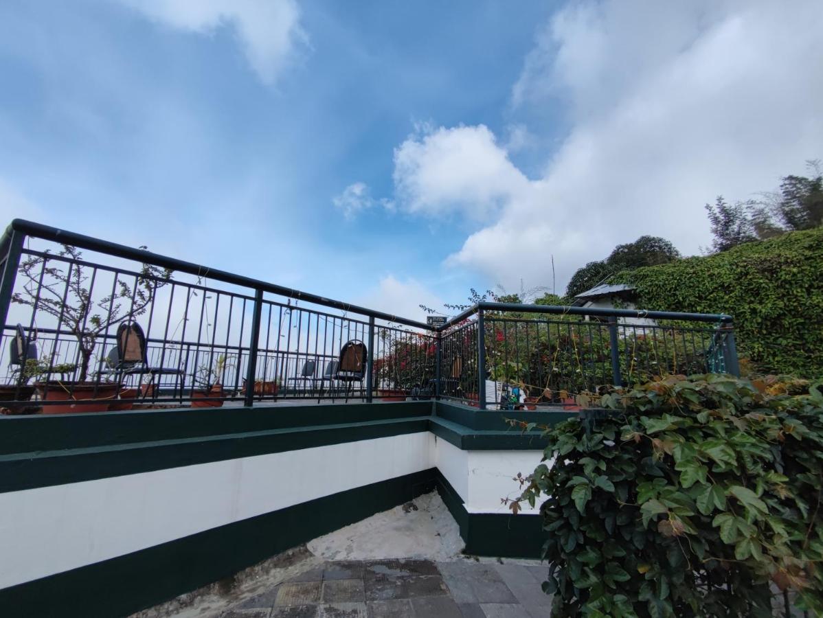 Munnar Tea Hills Resort - Mthr Екстер'єр фото
