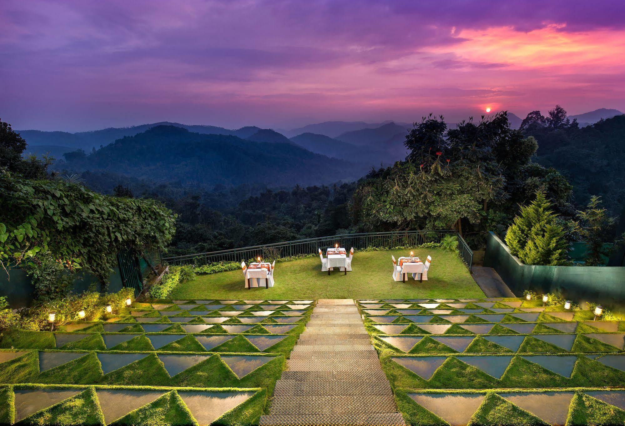 Munnar Tea Hills Resort - Mthr Екстер'єр фото